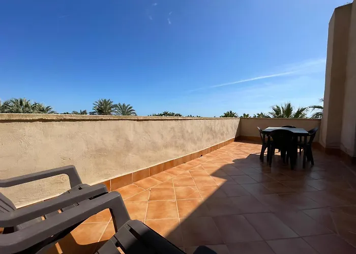 Segunda Planta Vista Jardin Y Marismas En Jardines De Isla Canela